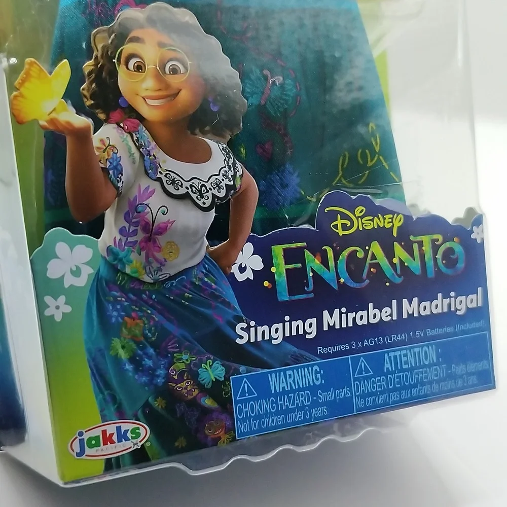 Disney Encanto Singing Mirabel Madrigal With Candle, 11-Inch Doll SEALED